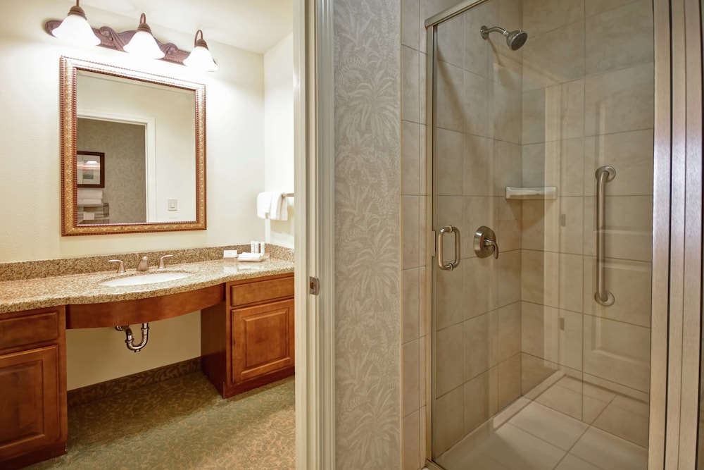 Suite, 2 Bedrooms, Non Smoking - Photo 6