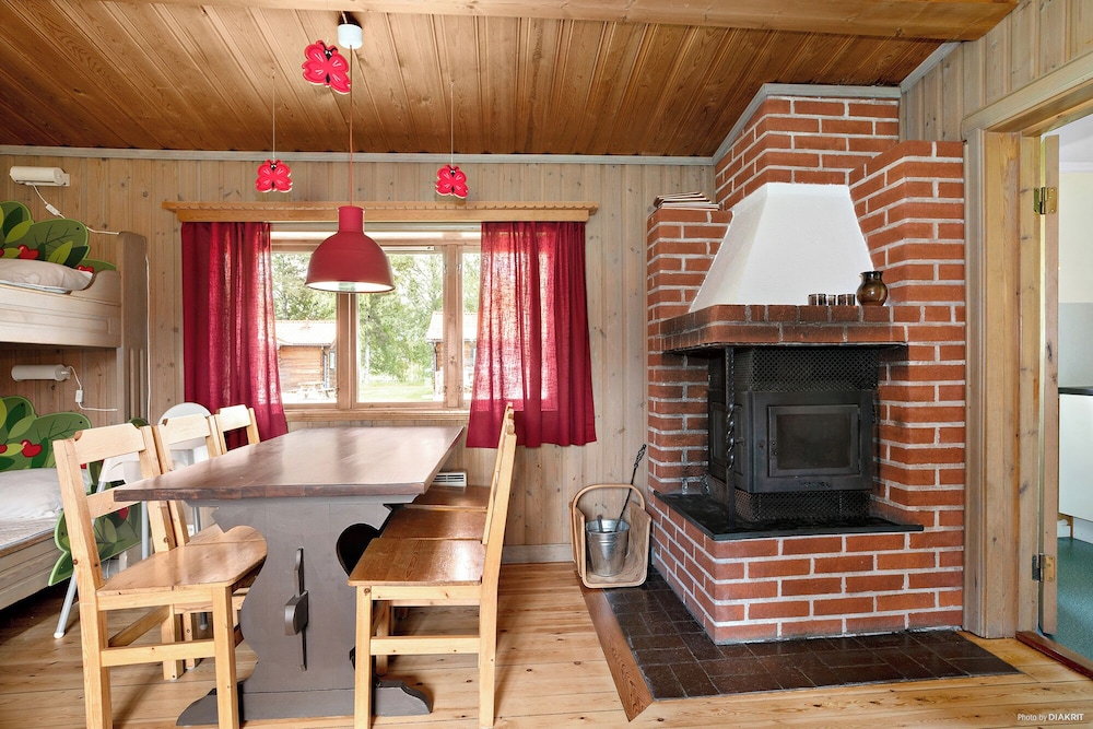 Cabin (6 beds) photo 2