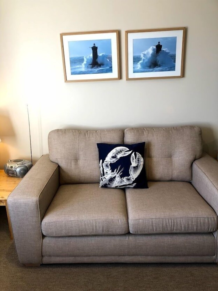 Apartment (Kittiwake) photo 2