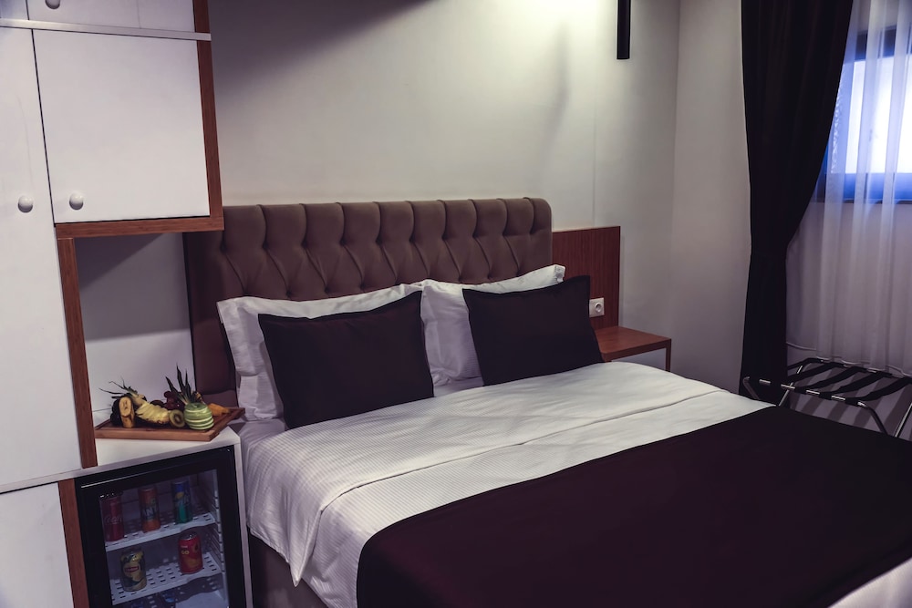 Economy Double Room - Photo 6