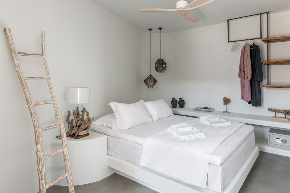 Luxury Apartment photo 2