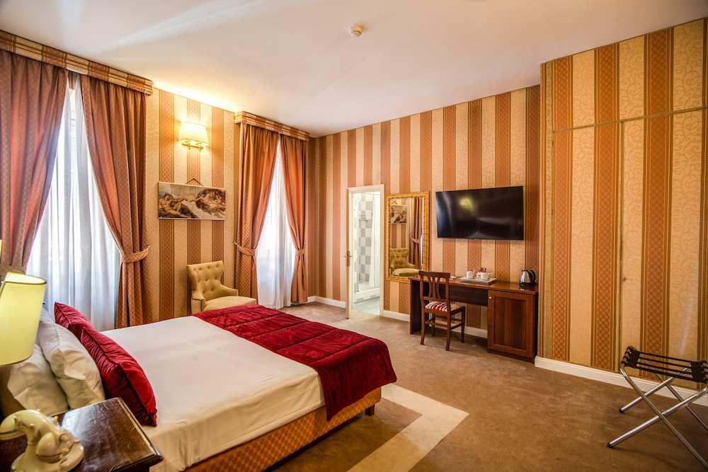 Superior Double Or Twin Room photo 2