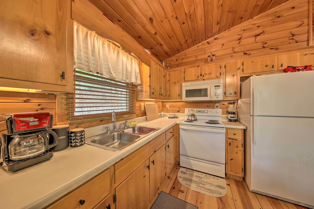 House (2 Bedrooms) photo 2