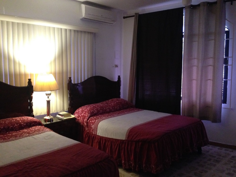 Executive Room photo 1