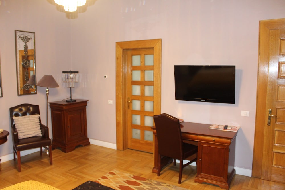 Superior Double Room, 1 King Bed - Photo 3