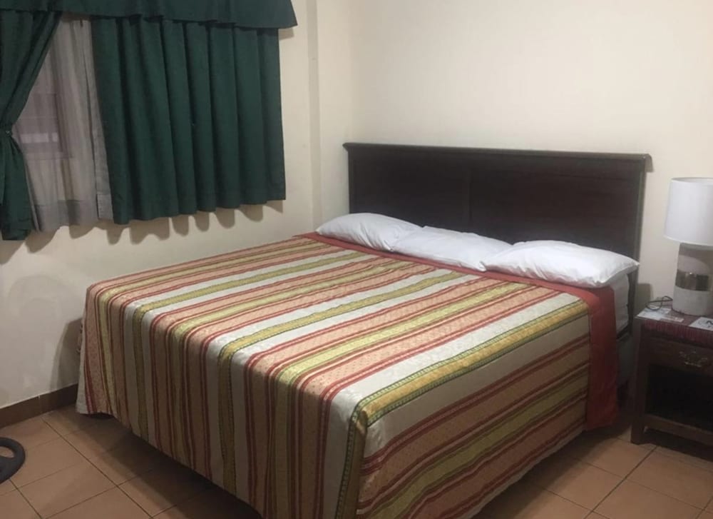 Classic Double Room, Non Smoking photo 2