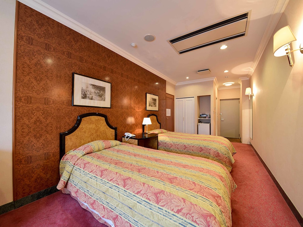 Twin Room, Non Smoking - Photo 2