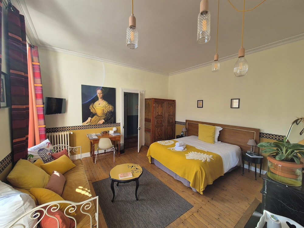 Standard Double Room - Photo 1