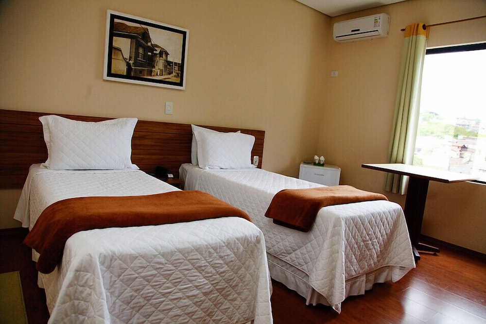 Twin Room, 2 Twin Beds photo 1