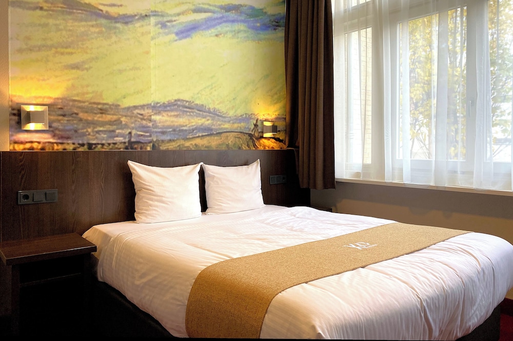 Standard Room, 1 Queen Bed photo 1
