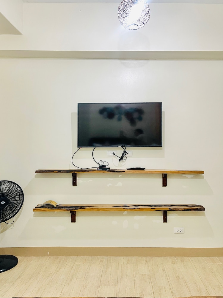 City Studio, 1 Double Bed, Non Smoking, Pool Access photo 2