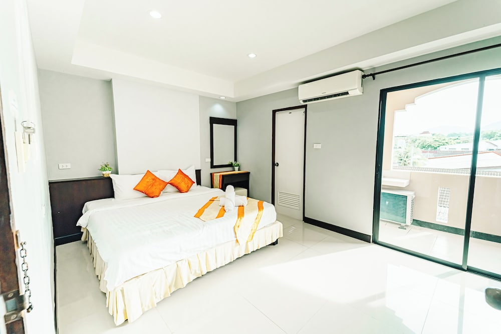 Standard Double or Twin Room, Mountain View photo 1