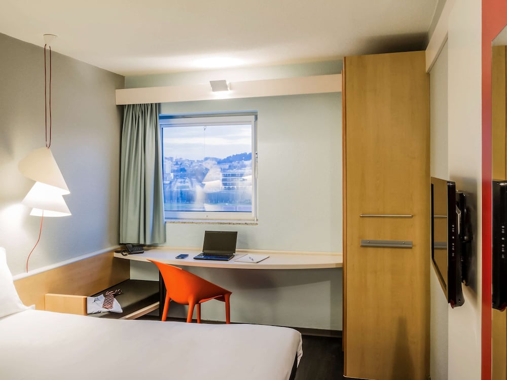 Comfort Room, 1 Double Bed - Photo 4