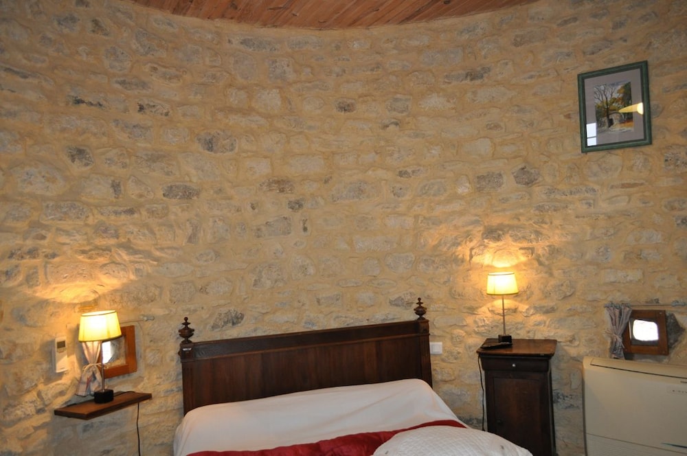 Double Room, Valley View (Hellebore) photo 1