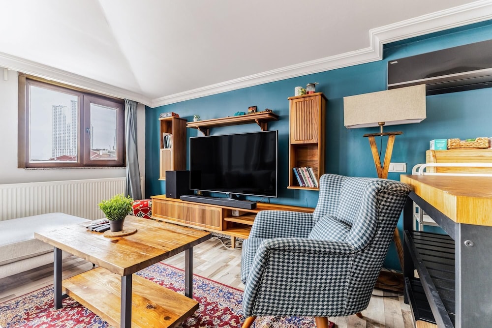 Apartment photo 1