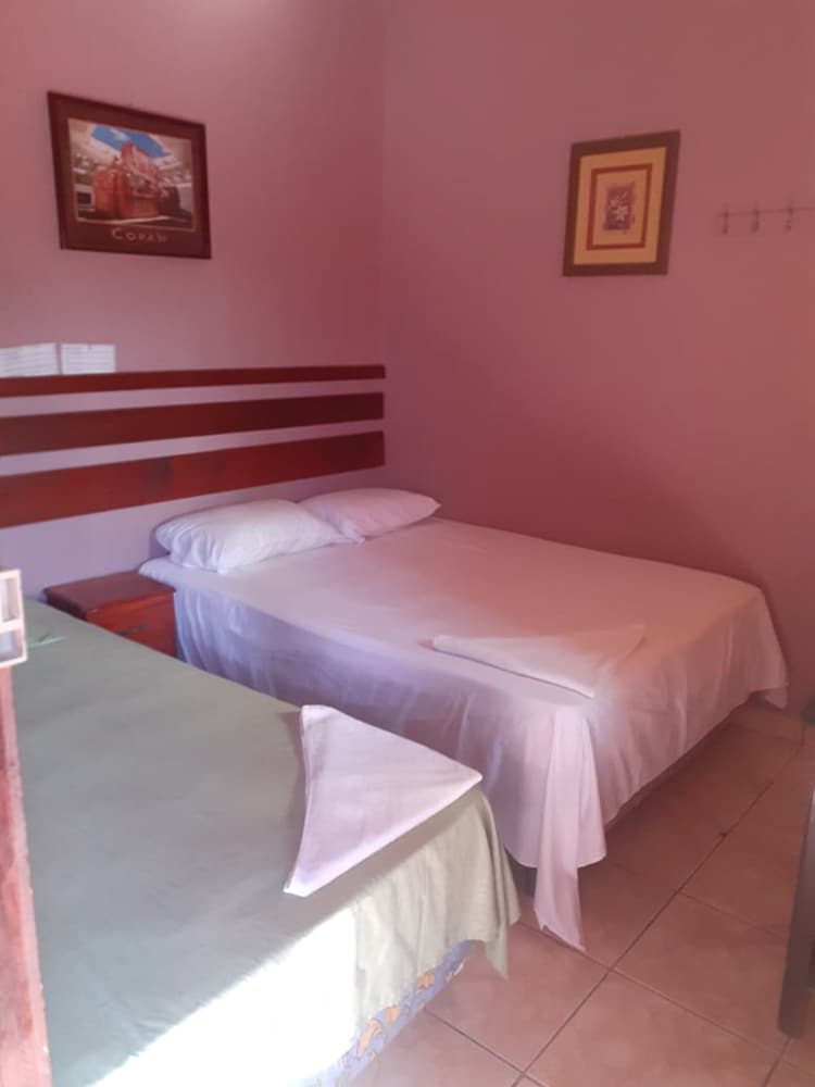 Double Room, 2 Queen Beds