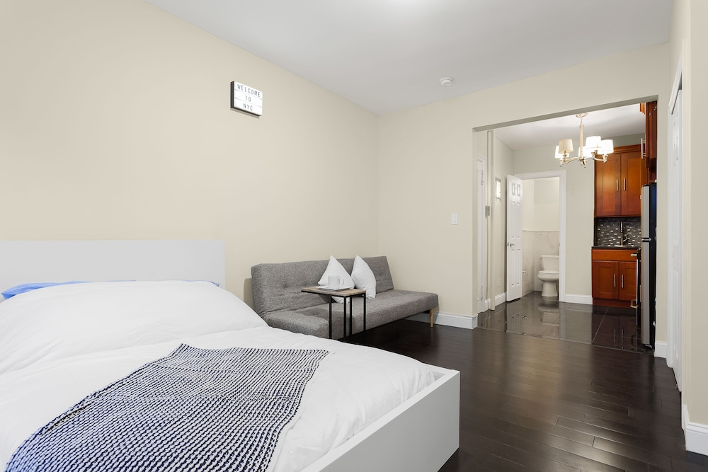 City Studio, 1 Double Bed photo 3