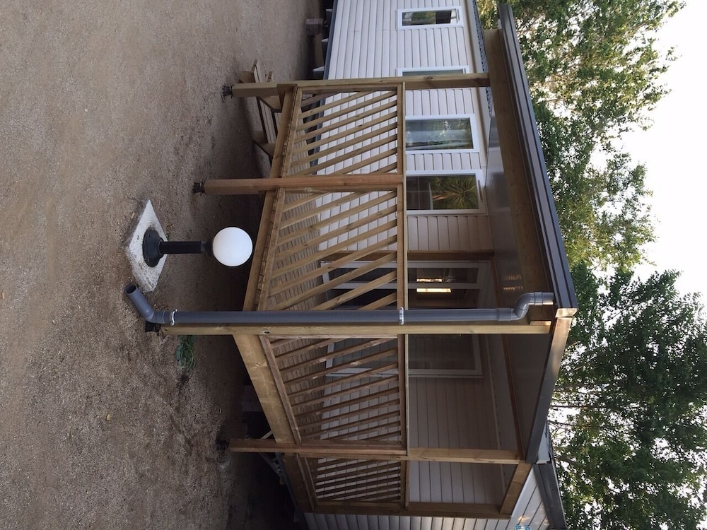 Mobile Home, 2 Bedrooms (4 people) photo 3