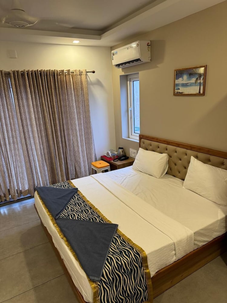 Deluxe Double Room, Beach View