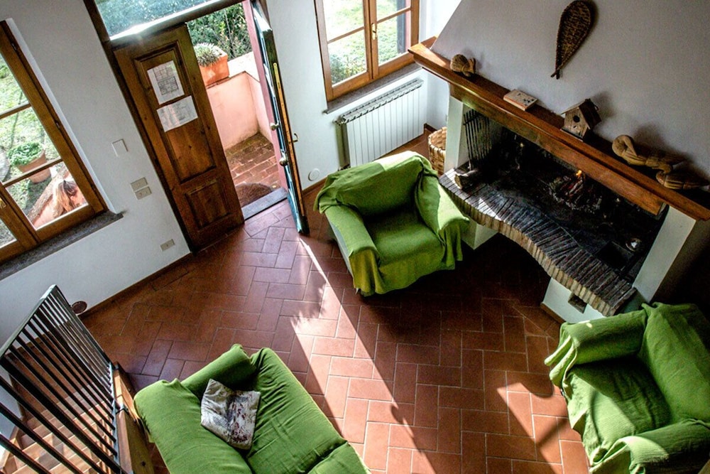 Superior Condo, 4 Bedrooms, Fireplace, Garden View photo 1