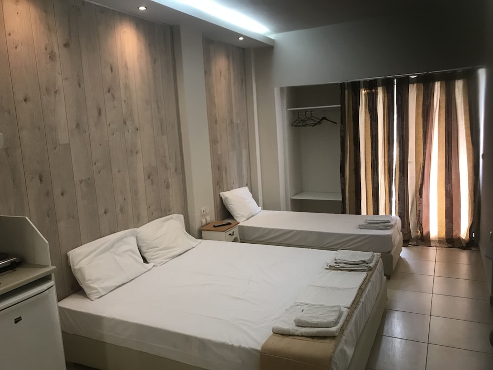 Superior Triple Room photo 1