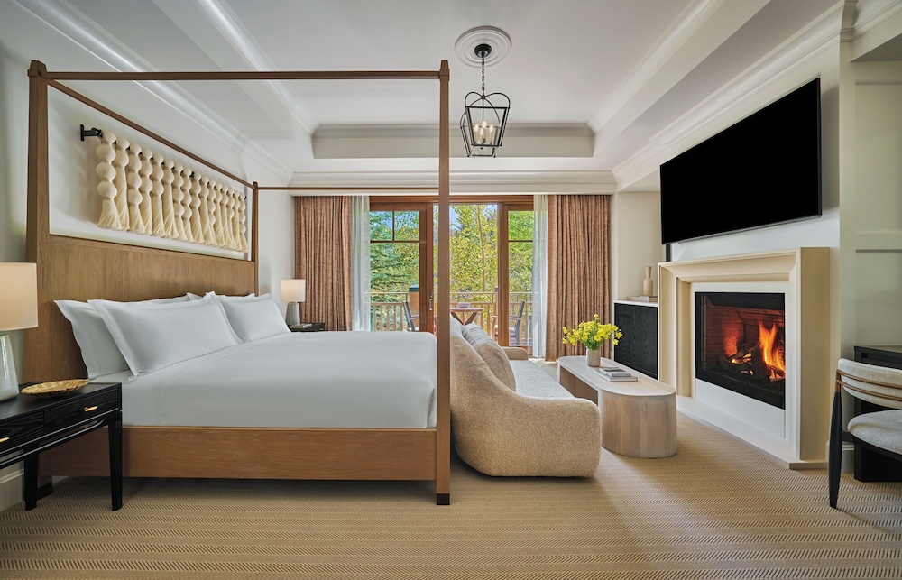 Room, 1 King Bed with Sofa bed (Vista View Residence)