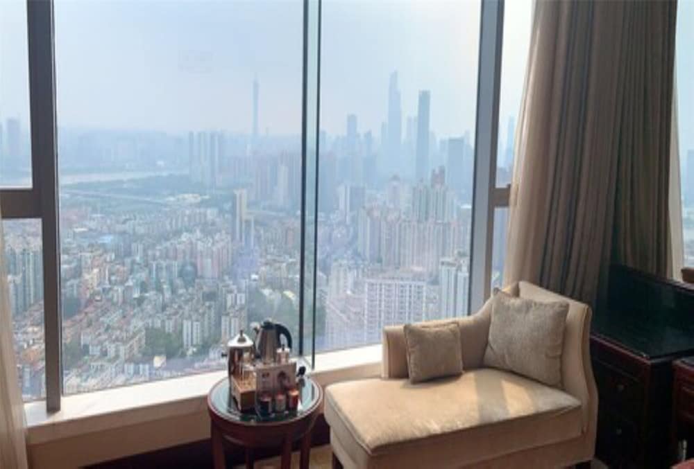 Executive Room, 1 King Bed - Photo 5
