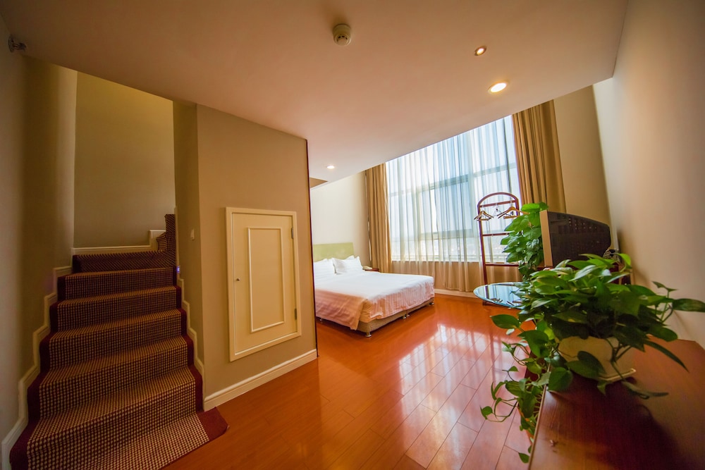 Duplex Deluxe Room