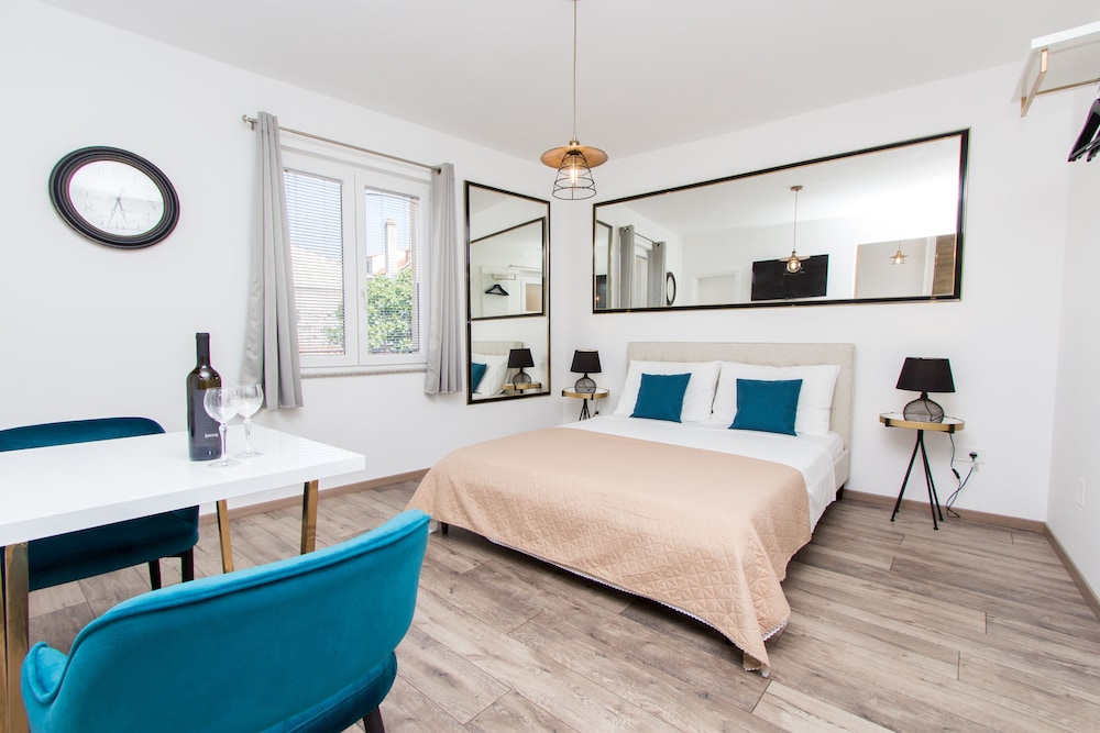 Superior Suite, City View photo 2