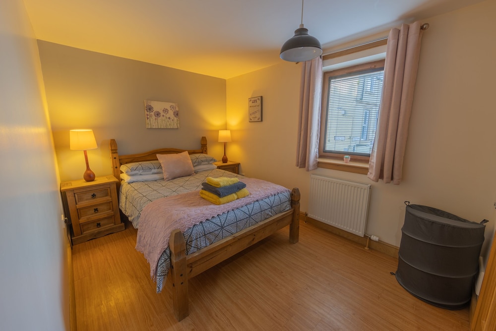 Deluxe Apartment, Accessible, Private Bathroom (Deluxe 1 Bedroom) photo 3