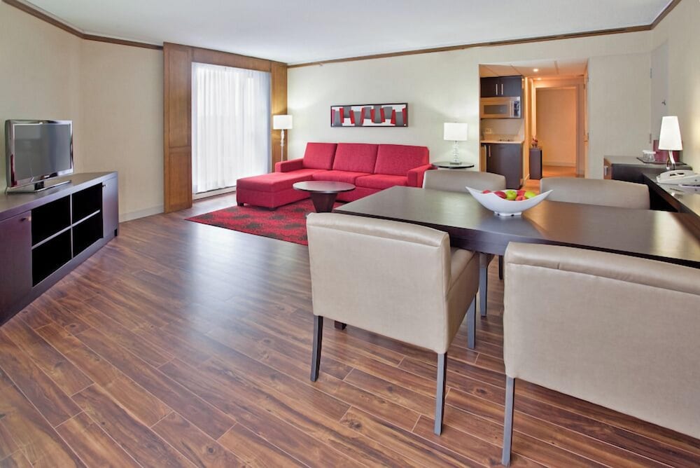 Executive Suite, 1 Bedroom, Non Smoking - Photo 3