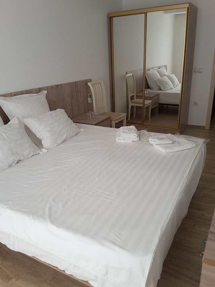 Standard Double Room photo 1