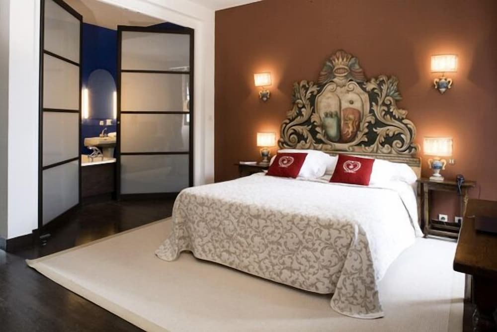 Junior Suite - Photo 1