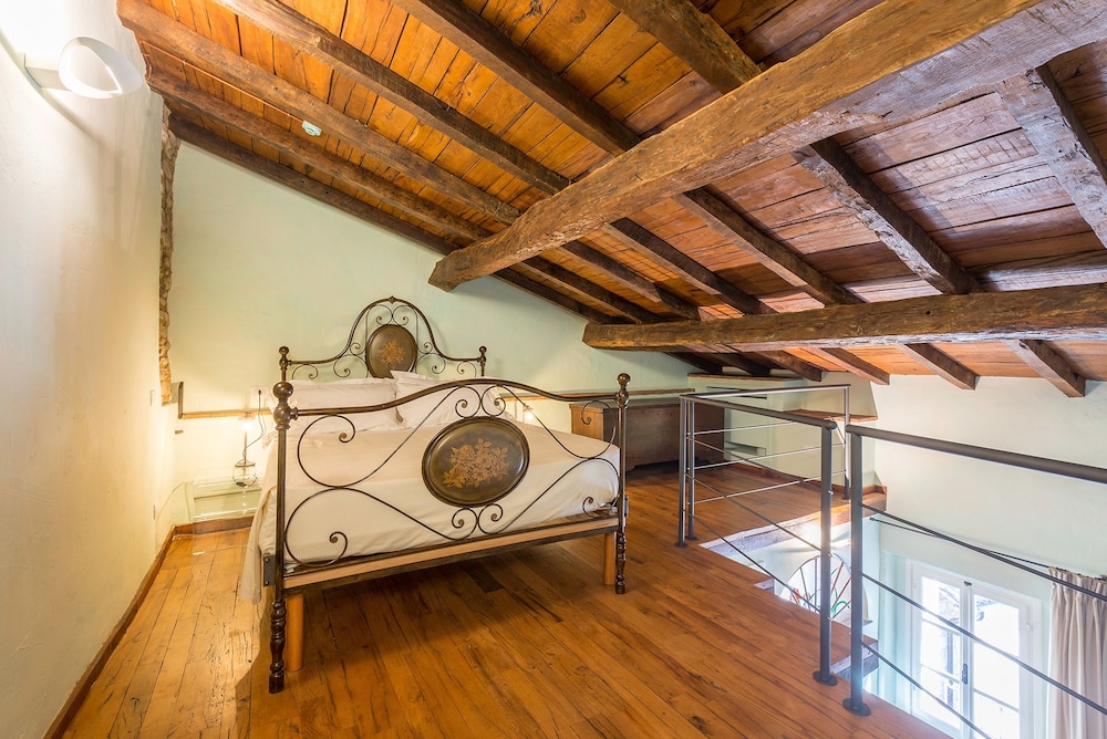 Deluxe Triple Room photo 1