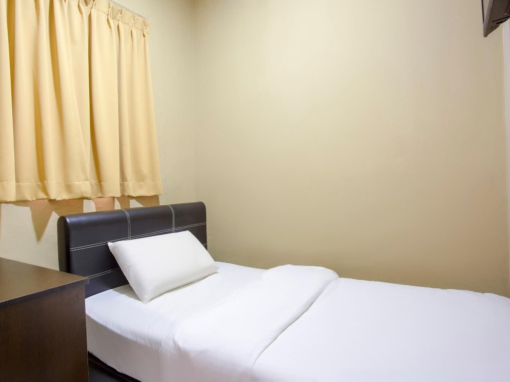 Basic Single Room
