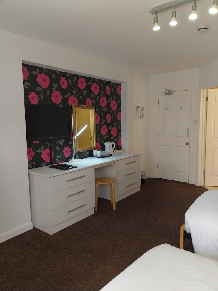 Standard Twin Room photo 1