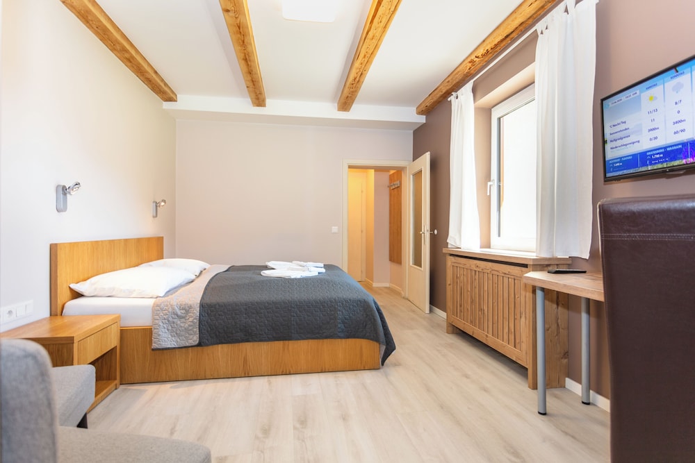 Classic Quadruple Room photo 2