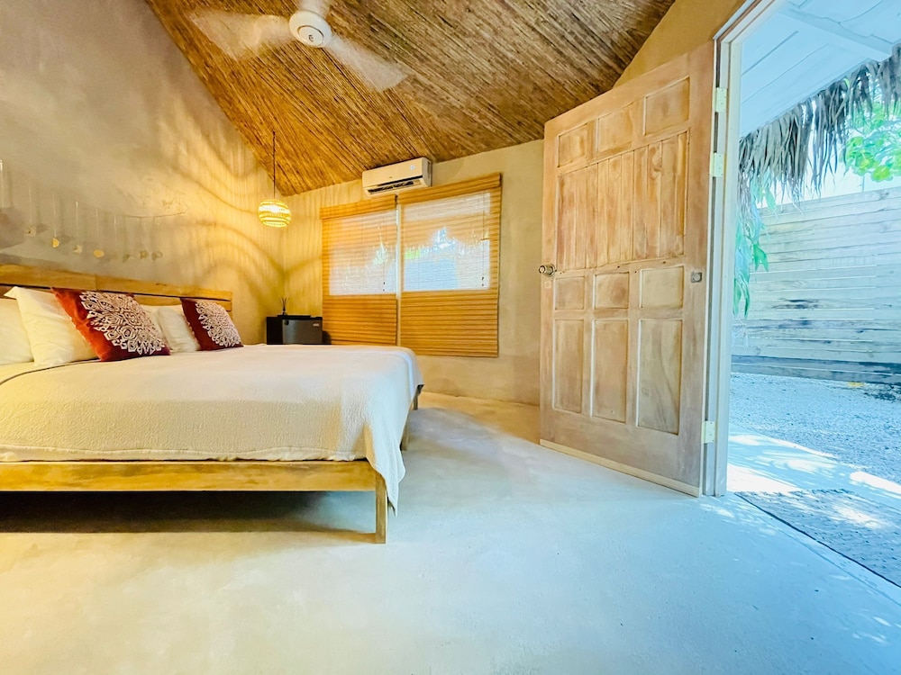 Seaclusion Room