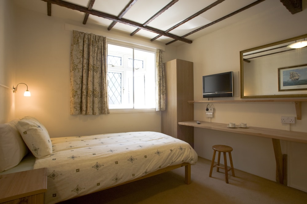 Superior Twin Room, 2 Twin Beds - Photo 2