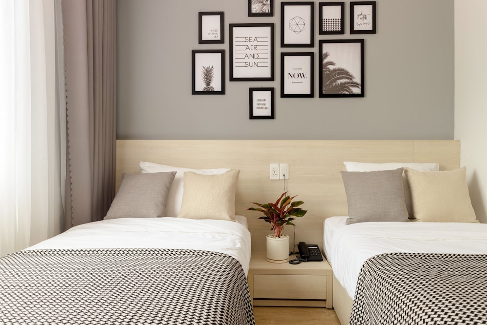 Standard Twin Room photo 2