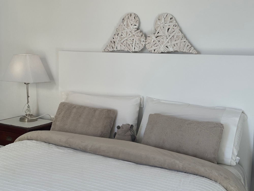 Economy Villa, 1 Queen Bed, Pool View, Ground Floor