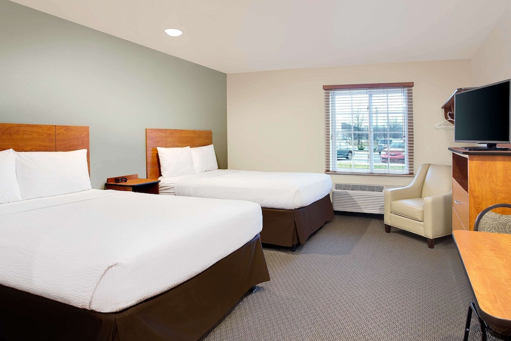 Room, 2 Queen Beds, Smoking (Efficiency)
