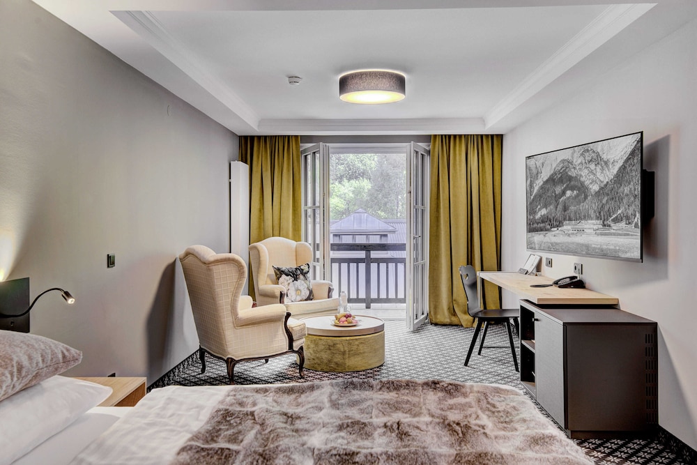 Double Room Large photo 1