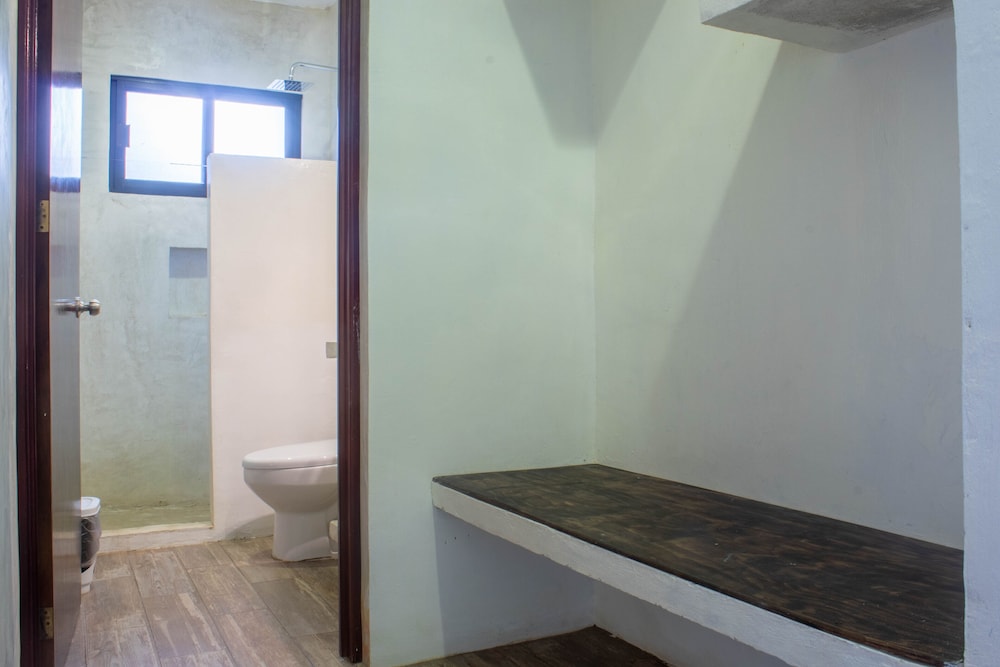 Standard Room - Photo 5