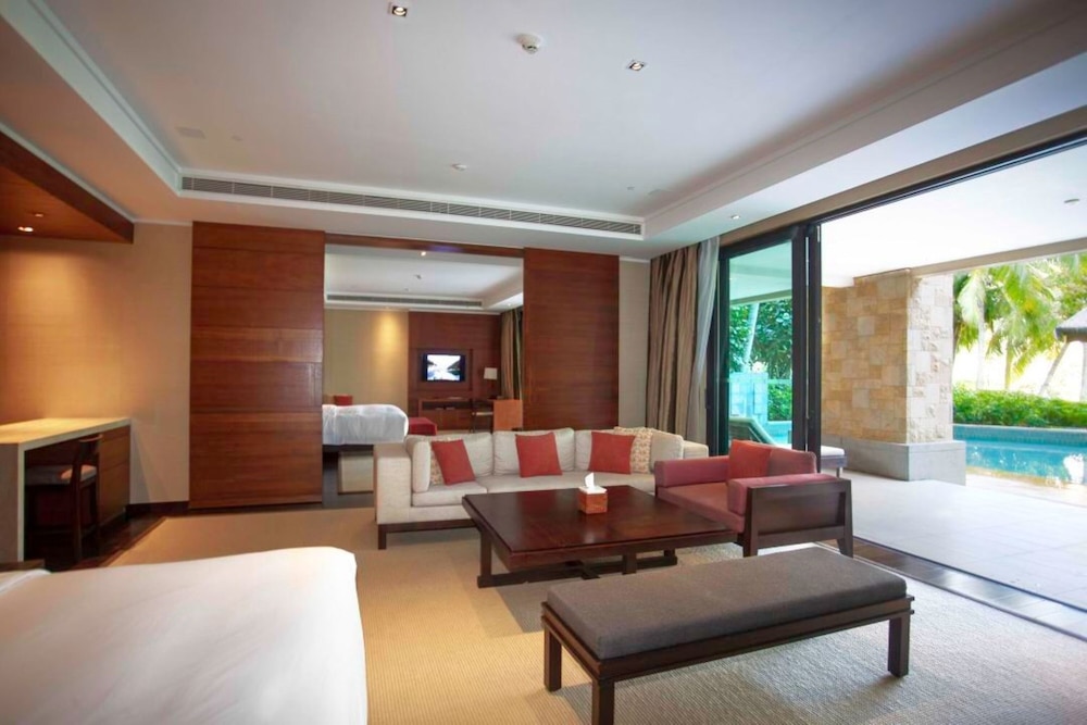 Premium Suite, 1 Double Bed, Private Pool (Bay)