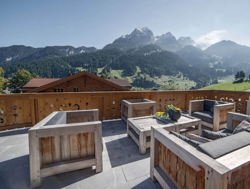 Chalet photo 1