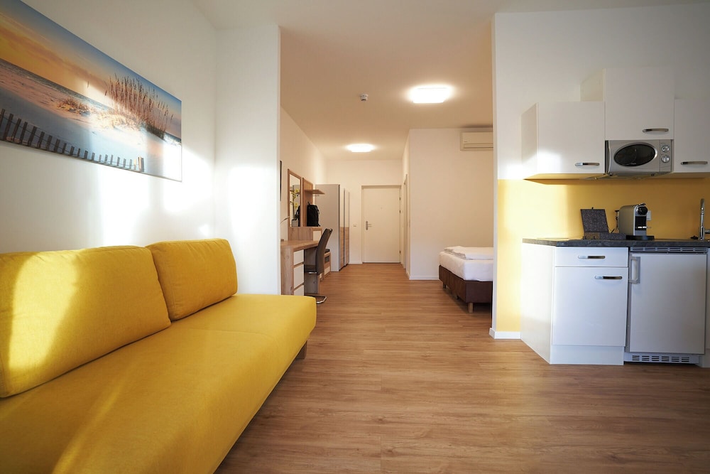 Apartment, Lake View - Photo 5