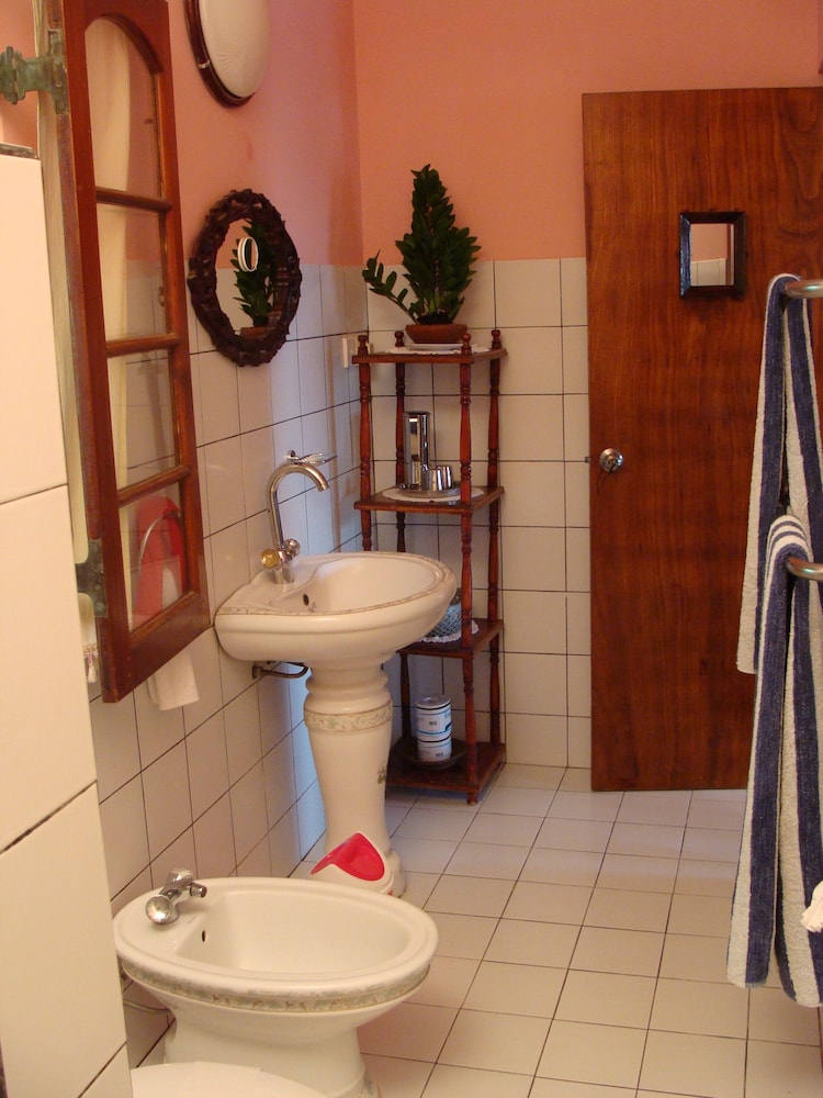 Superior Studio Suite photo 2