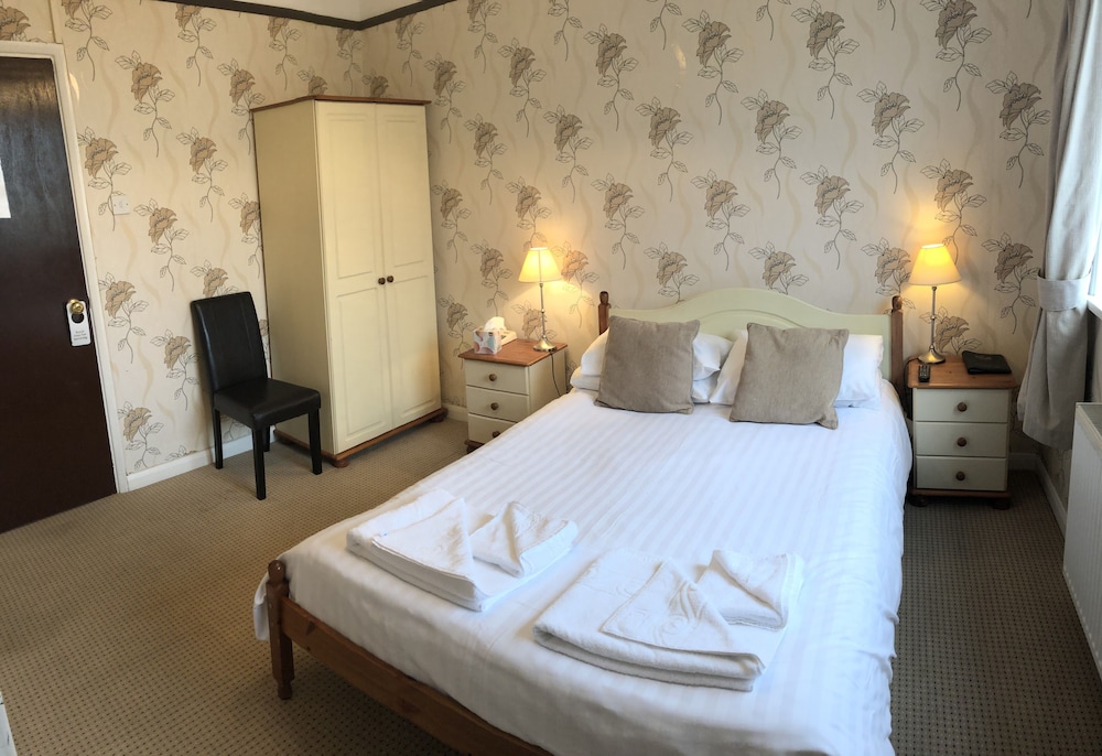 Standard Double Room - Photo 16