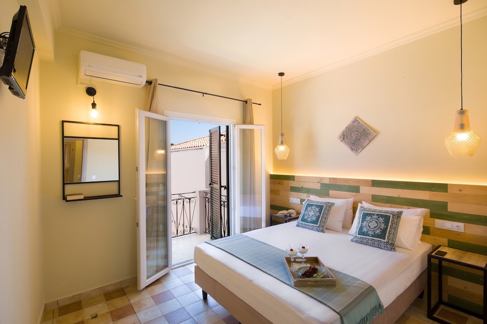 Deluxe Apartment, 1 Queen Bed, Non Smoking photo 1